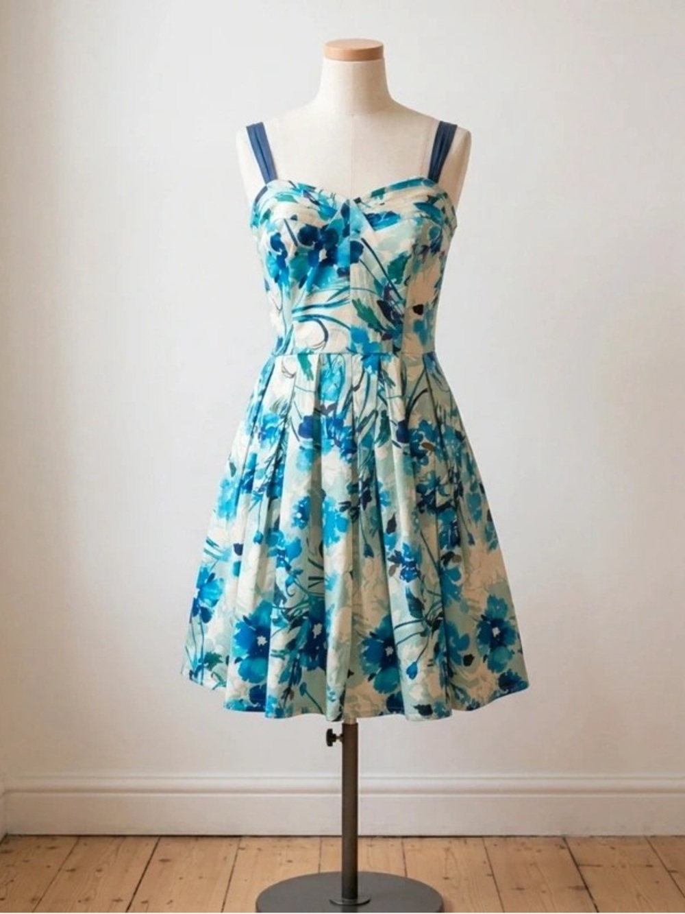 Blue Floral Sweetheart Midi Dress with Straps